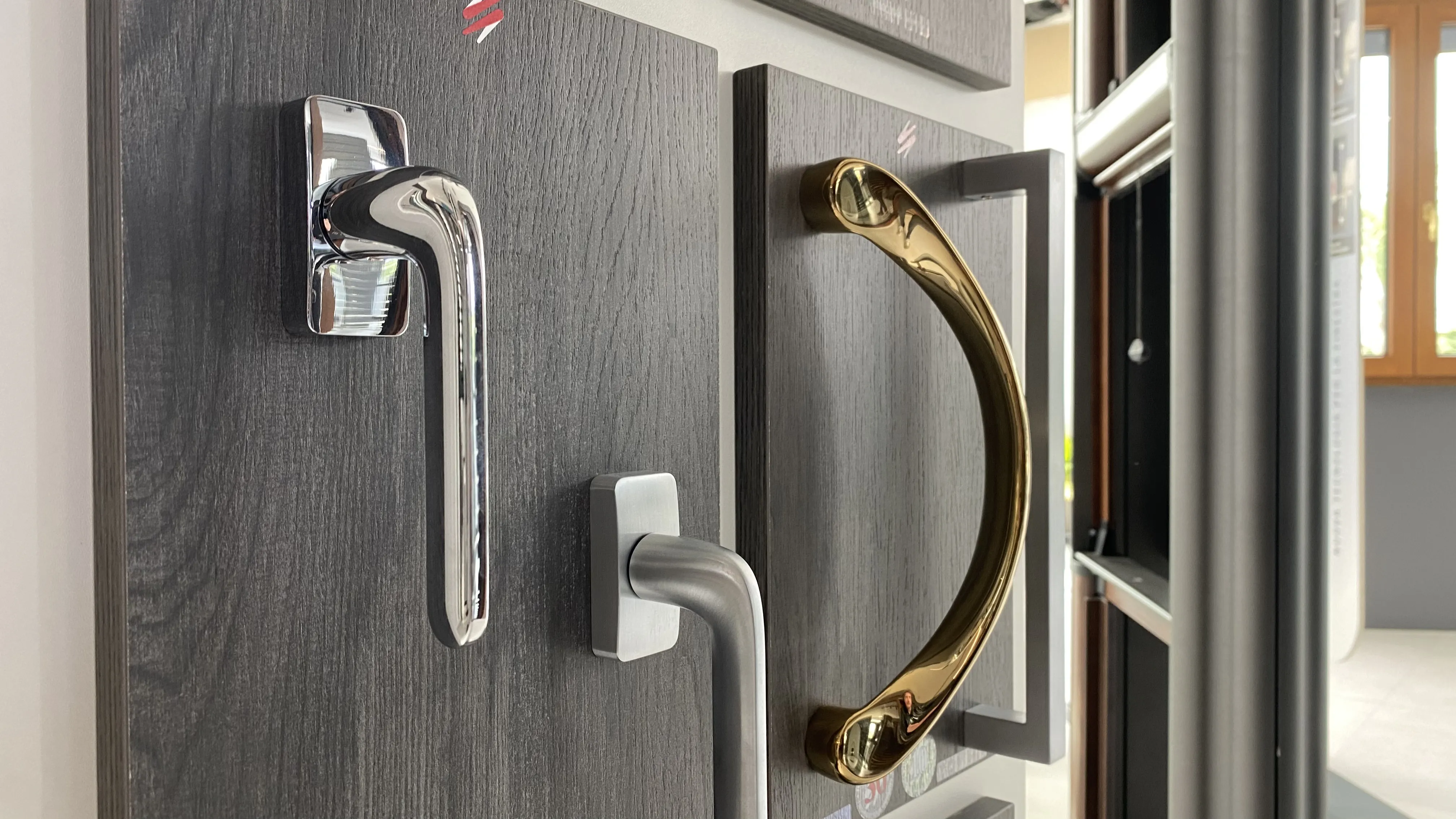 Maniglia legno